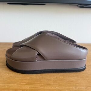 ROAM Platform Sandal